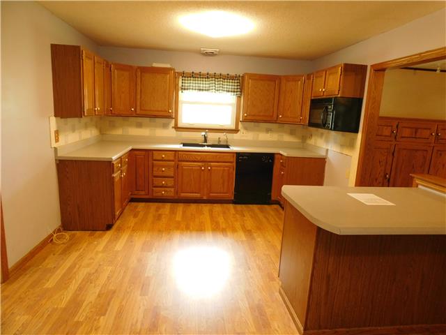 410 Cheyenne AveHiawatha, KS, 66434Brown County