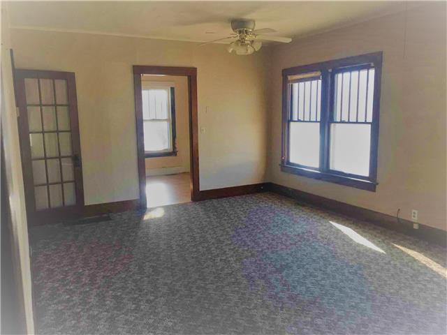 115 E 2nd StHolton, KS, 66436Jackson County