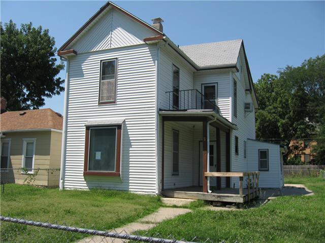 224 W 2nd StJunction City, KS, 66441Geary County