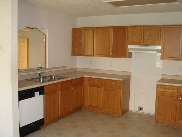 2206 Cinder CtJunction City, KS, 66441Geary County