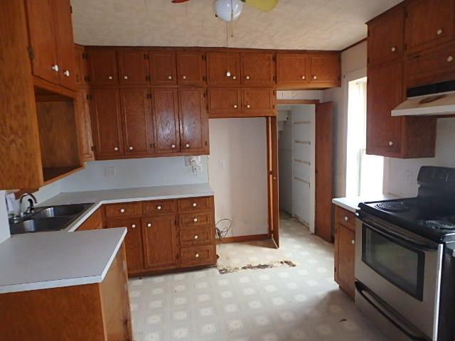 328 SW 7th StLyndon, KS, 66451Osage County