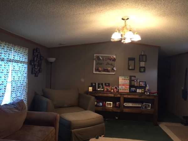 Riverchase 4440 Tuttle Creek Blvd., #13Manhattan, KS 66502