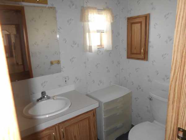 Colonial Gardens 3000 Tuttle Creek Blvd., #535Manhattan, KS 66502