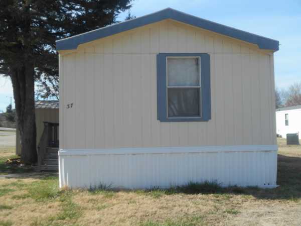 Blue Valley 730 Allen Road, #37Manhattan, KS 66502