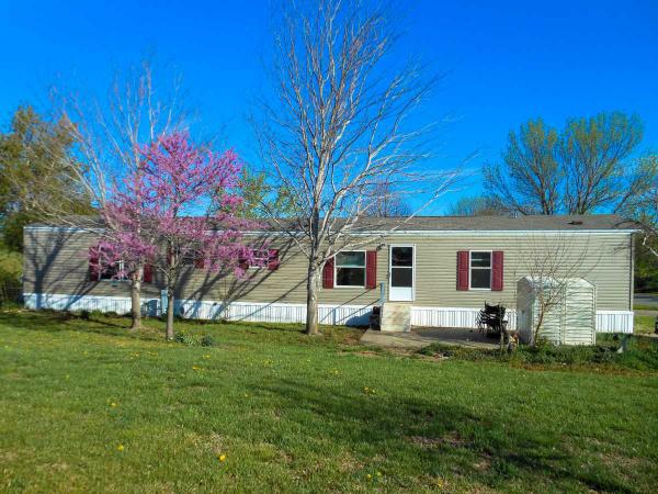 Colonial Gardens 3000 Tuttle Creek Blvd.Manhattan, KS 66502