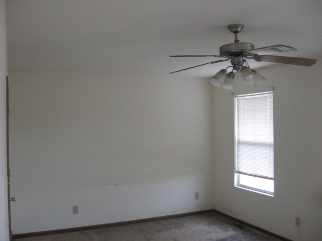 3022 Brookville DrManhattan, KS, 66502Riley County