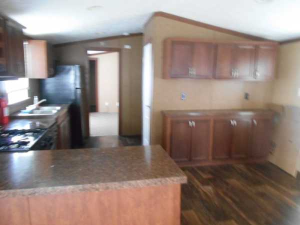 Colonial Gardens 3000 Tuttle Creek Blvd., #588Manhattan, KS 66502
