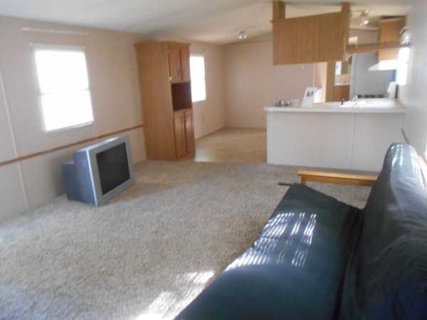 Colonial Gardens 3000 Tuttle Creek Blvd., #80Manhattan, KS 66502
