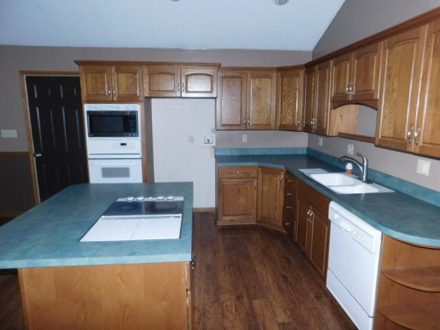 902 S 9th StOsage City, KS, 66523Osage County