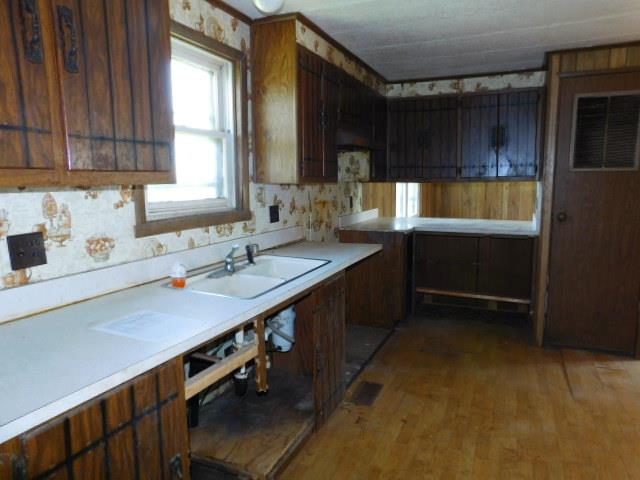 9202 W 213th StOsage City, KS, 66523Osage County