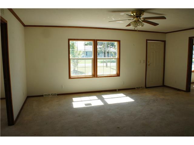 1414 E StOsage City, KS, 66523Osage County