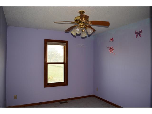 4520 E 173rd StOverbrook, KS, 66524Osage County