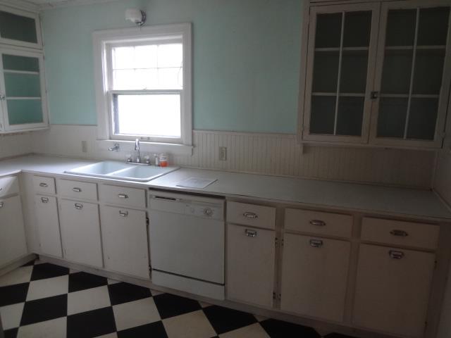 2844 SE Maryland AveTopeka, KS, 66605Shawnee County