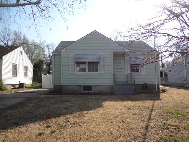 828 SW Wayne AveTopeka, KS, 66606Shawnee County