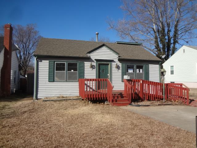 725 SW Grandview AveTopeka, KS, 66606Shawnee County