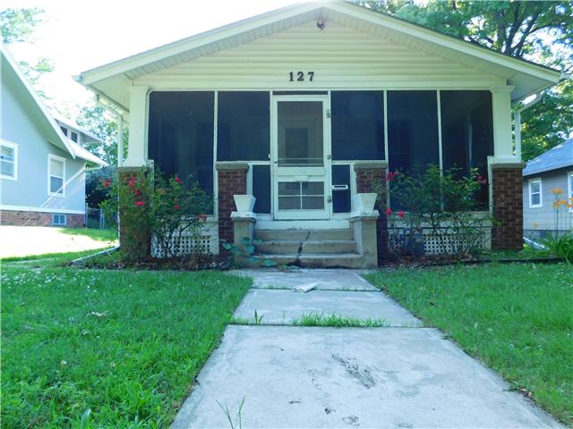 127 SW Kendall AveTopeka, KS, 66606Shawnee County