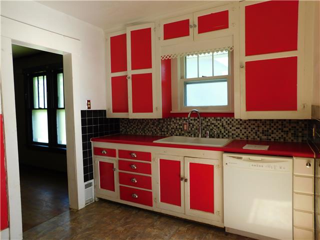 127 SW Kendall AveTopeka, KS, 66606Shawnee County