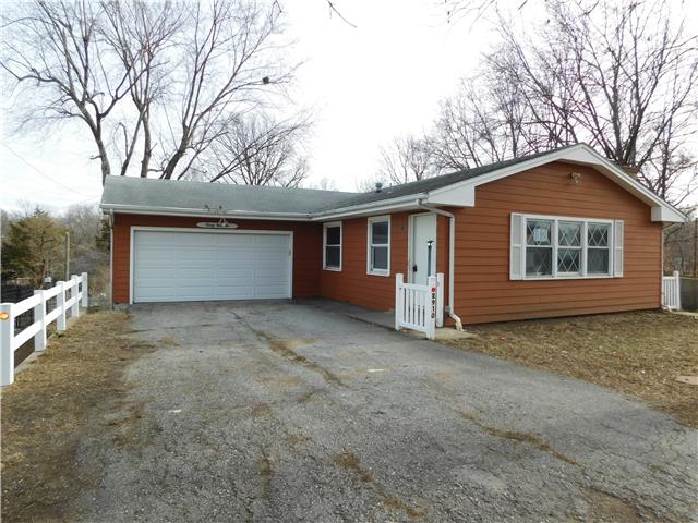 2910 SW Burlingame RdTopeka, KS, 66611Shawnee County