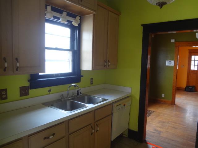 1733 SE Quincy StTopeka, KS, 66612Shawnee County
