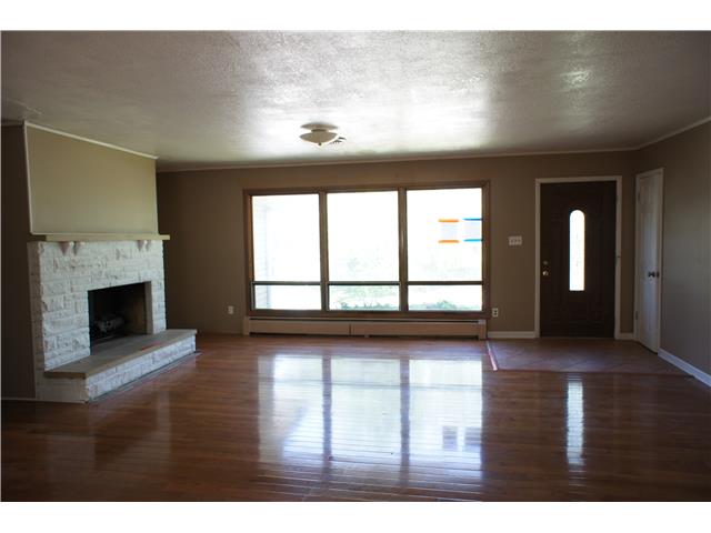 3013 SW Eveningside DrTopeka, KS, 66614Shawnee County