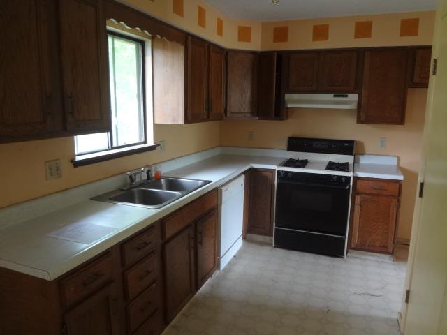 3425 SW Moundview CirTopeka, KS, 66614Shawnee County