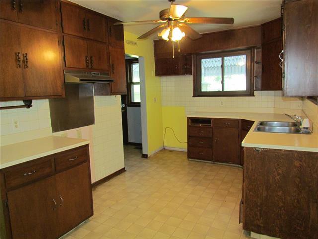 1130 NE Kellam AveTopeka, KS, 66616Shawnee County