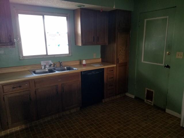 7022 SW Crestwood DrTopeka, KS, 66619Shawnee County