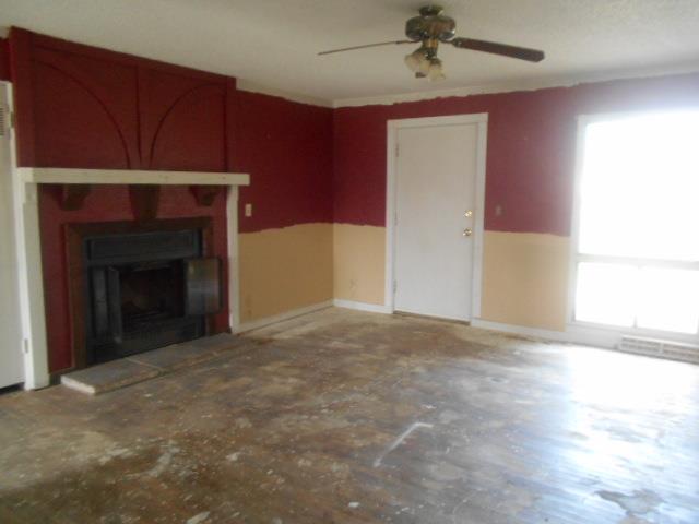 7207 SW Greenview DrTopeka, KS, 66619Shawnee County