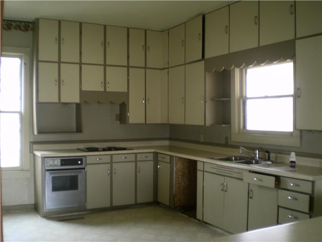 402 W 23rd StFort Scott, KS, 66701Bourbon County