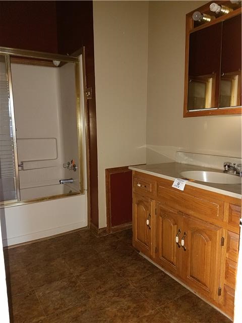 718 S Cherokee StGirard, KS, 66743Crawford County