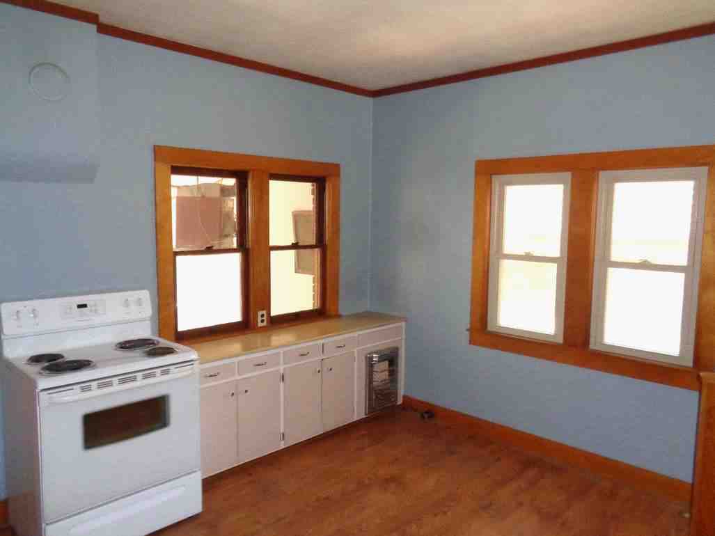 713 Iowa StNeodesha, KS, 66757Wilson County