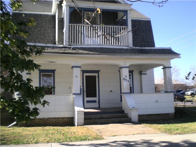 923 N 8th StNeodesha, KS, 66757Wilson County