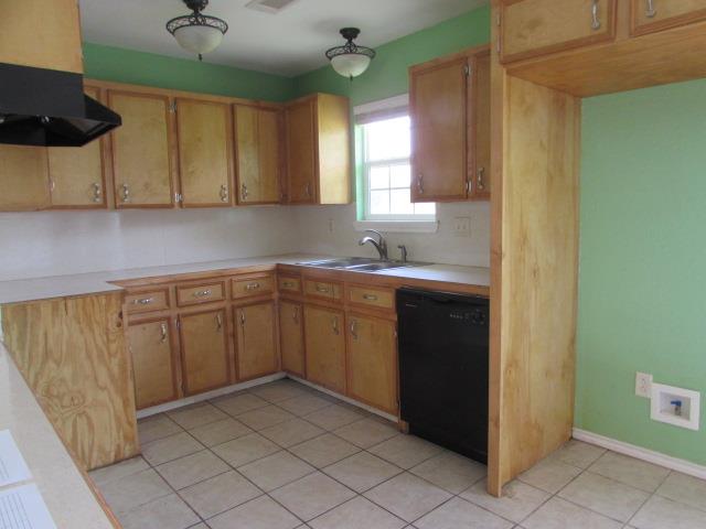 605 W Craig RoadPittsburg, KS, 66762Crawford County
