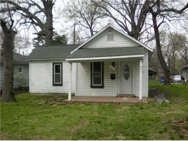 324 S Catalpa StPittsburg, KS, 66762Crawford County