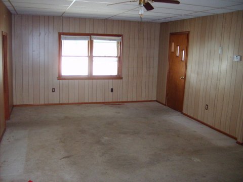 719 E 9th StPittsburg, KS, 66762Crawford County