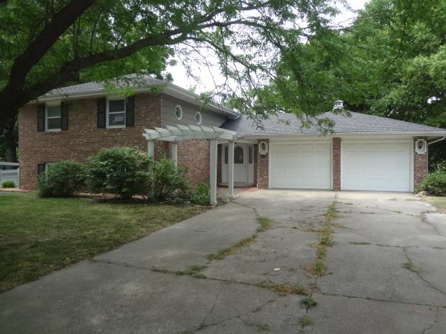 2082 Fanestil DrEmporia, KS, 66801Lyon County