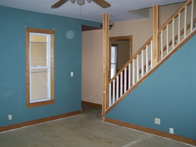611 N Vine StPeabody, KS, 66866Marion County