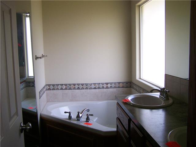 220 S Jamestown CirAndover, KS, 67002Butler County
