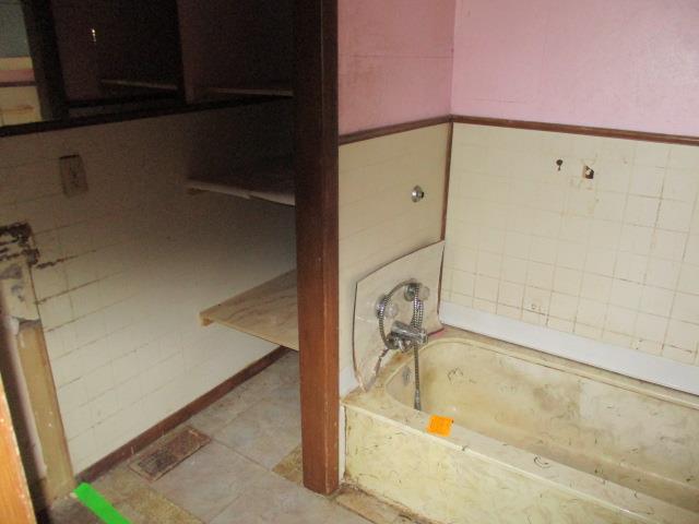 223 W Adams AveArkansas City, KS, 67005Cowley County