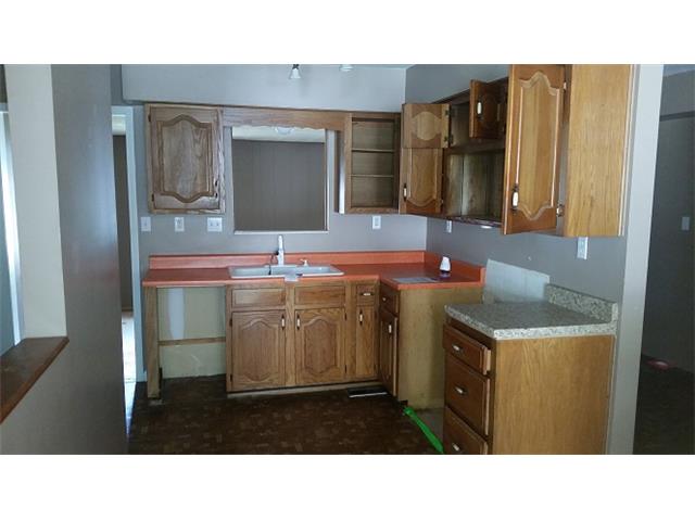 1217 Helen StAugusta, KS, 67010Butler County