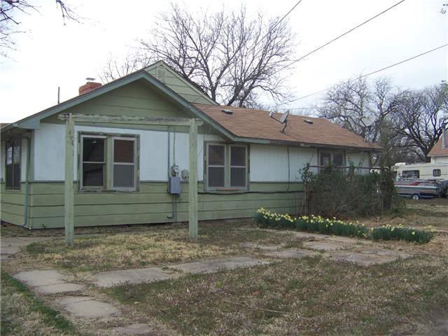 222 S Kansas AveBurrton, KS, 67020Harvey County
