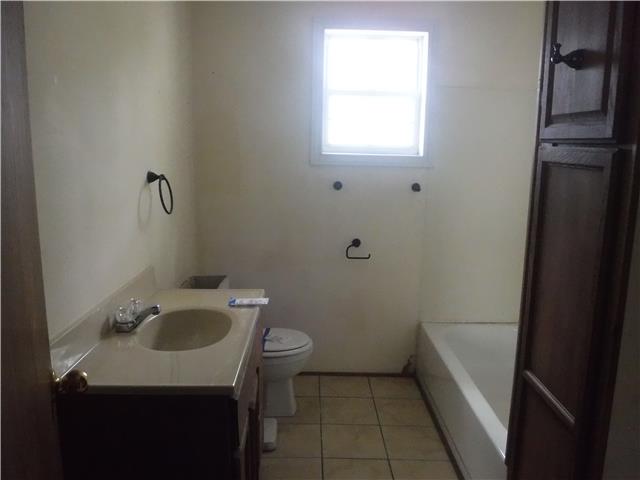 1024 W Locust AveEl Dorado, KS, 67042Butler County