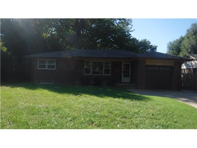 127 Sunset AveHaysville, KS, 67060Sedgwick County