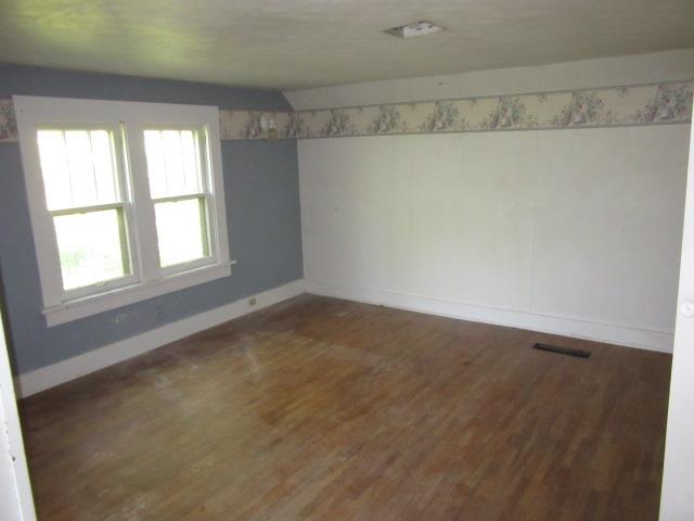 301 SE 5th StNewton, KS, 67114Harvey County