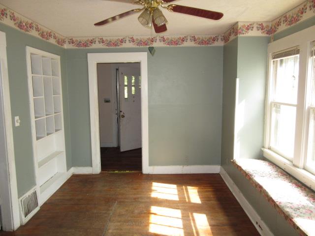 301 SE 5th StNewton, KS, 67114Harvey County