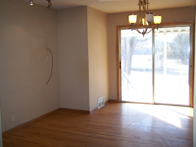209 SW 7th StNewton, KS, 67114Harvey County