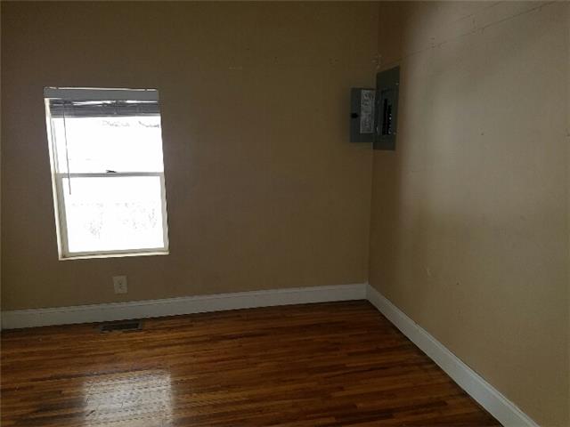 315 N Burns AveValley Center, KS, 67147Sedgwick County