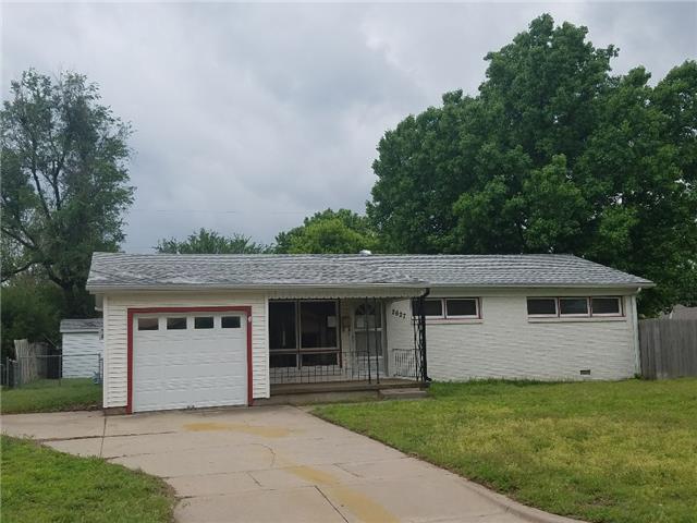 2627 W Columbine LnWichita, KS, 67204Sedgwick County