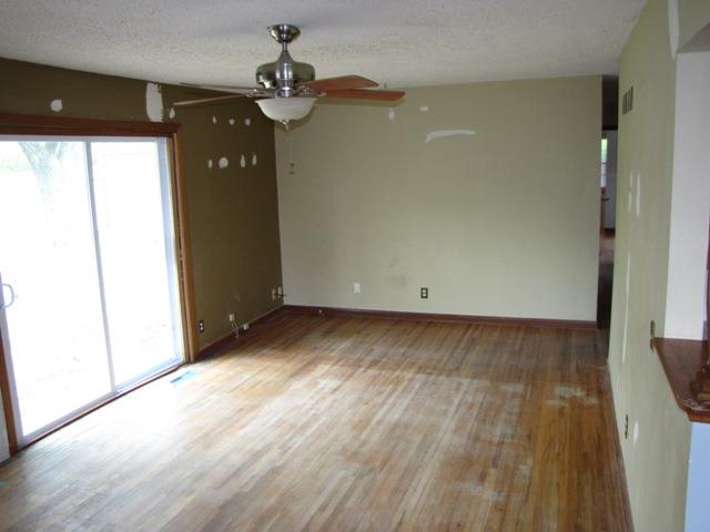 1022 S Wicker StWichita, KS, 67207Sedgwick County