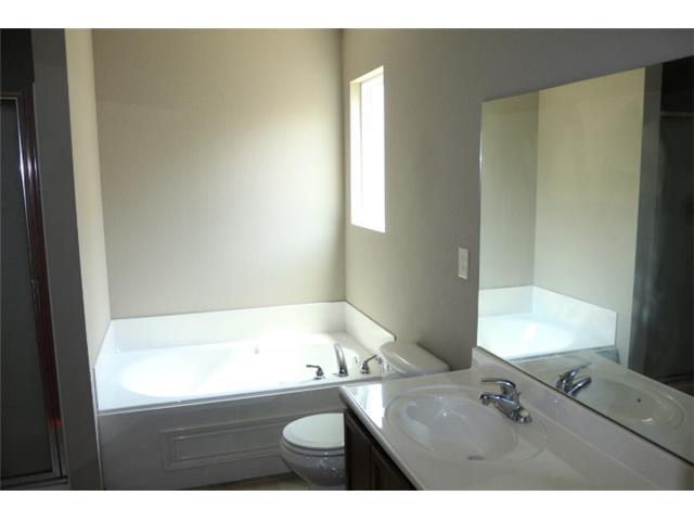 10418 E Fawn Grove StWichita, KS, 67207Sedgwick County